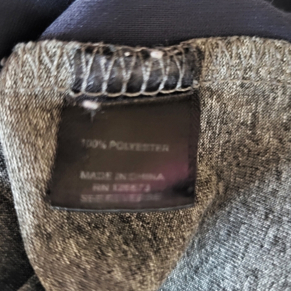 NFL Patriots Gray and Blue T-shirt, Size Large - Picture 4 of 4